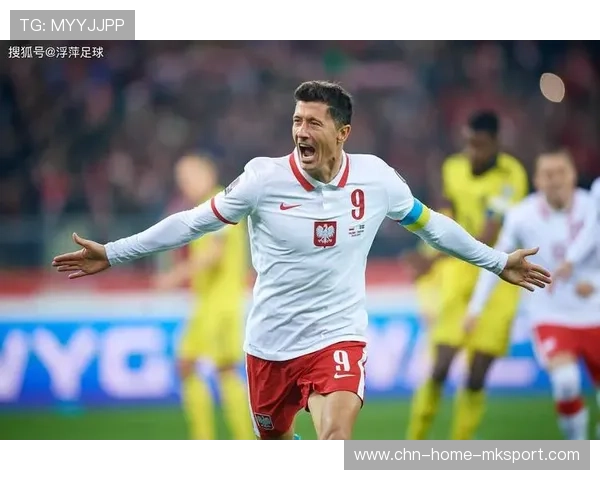 莱万转身抽射打入死角，巴萨诺坎普震天欢呼